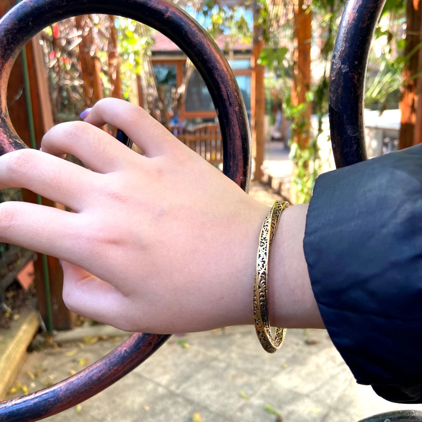 Celestial Unity – Handcrafted Copper Mobius Bracelet for Prosperity Energy