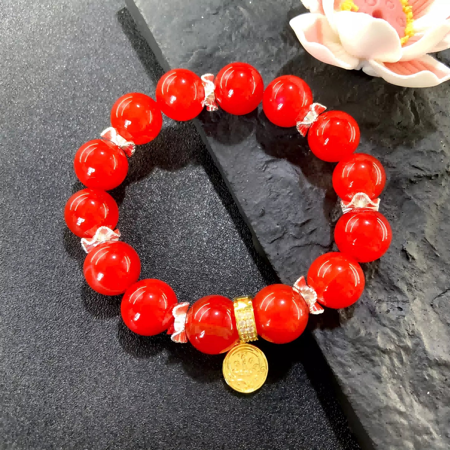 Red Agate Buddha Dzi Bead Bracelet – Tibetan Healing Energy Amulet for Protection, Prosperity & Spiritual Balance