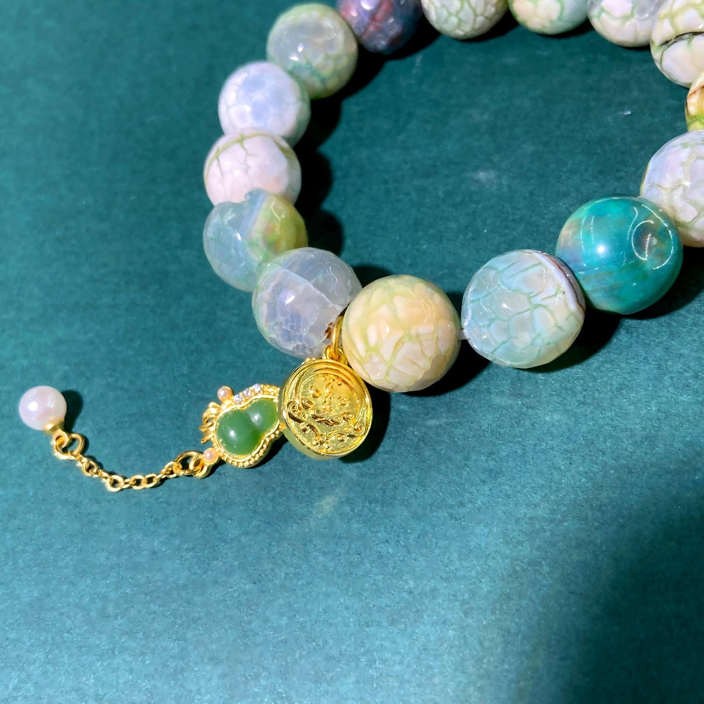 Tibetan Dragon Scale Agate Bracelet – Sacred Green Agate from Ngari, Symbol of Power, Protection & Prosperity | Buddhist Healing Energy Crystal Jewelry