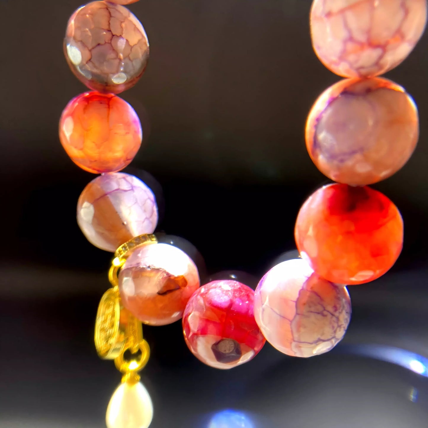 Tibetan Purple Dragon Scale Agate Bracelet – Sacred Gem from Ngari for Protection, Wisdom & Spiritual Energy | Buddhist Healing Crystal Jewelry