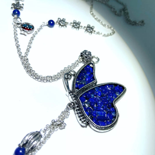 Butterfly Lapis Lazuli Pendant Necklace – Transformation, Inner Wisdom & Spiritual Protection Jewelry