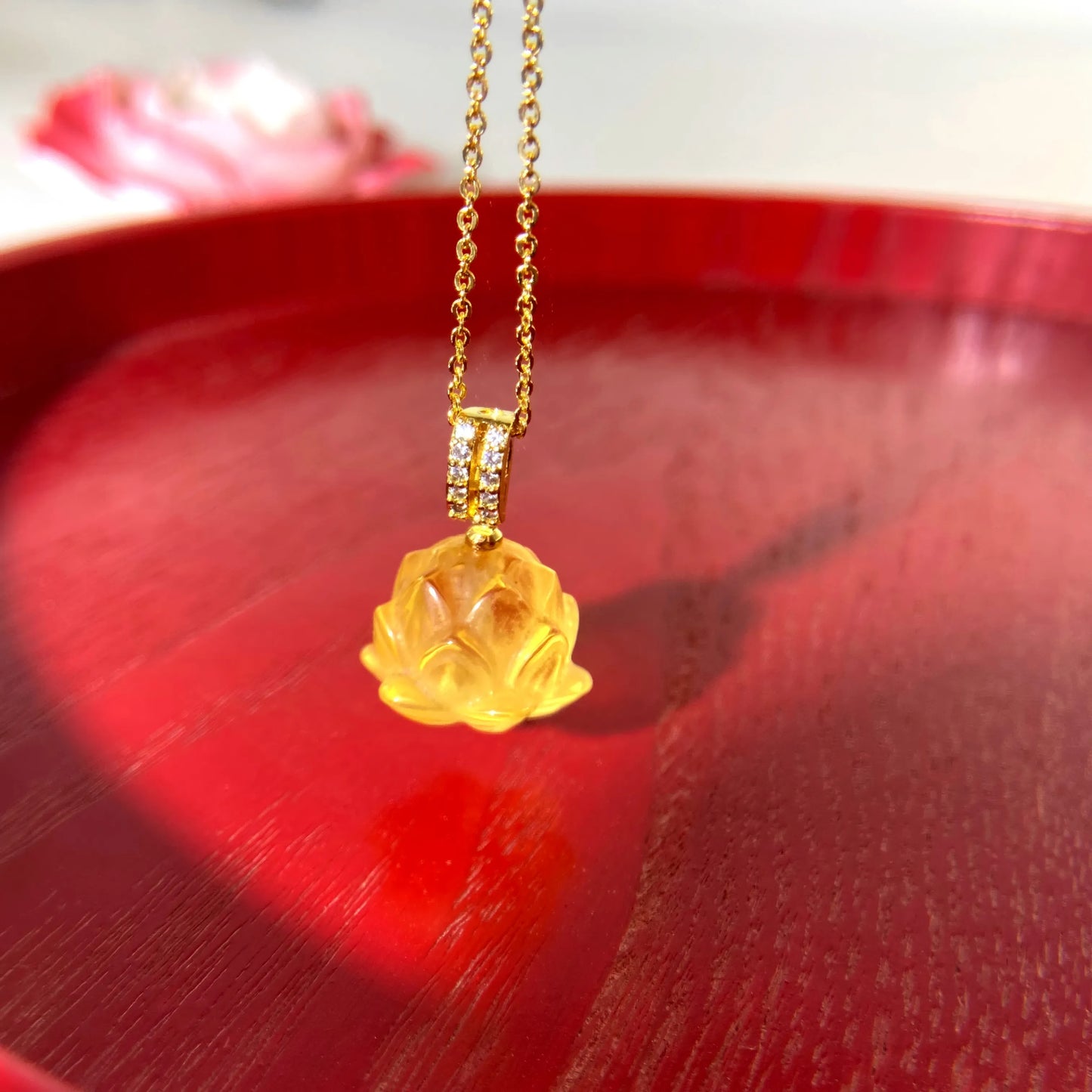 Sirius Star Lotus Pendant Necklace – Hand-Carved Yellow Divine Bead for Spiritual Healing, Energy Protection & Cosmic Enlightenment