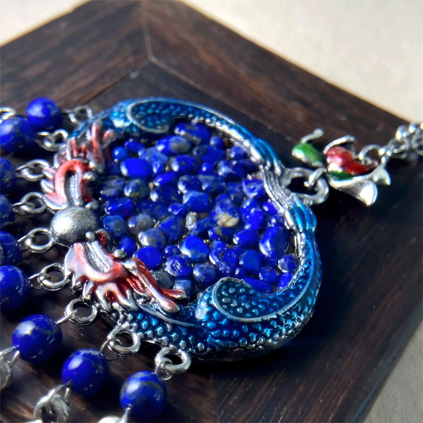 Lapis Lazuli Peace Lock Necklace – Tibetan Amulet for Protection, Wisdom & Spiritual Harmony