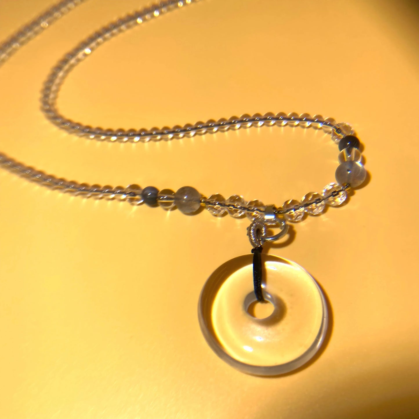 White Crystal Peace Amulet Pendant – Healing Energy, Spiritual Protection & Inner Harmony