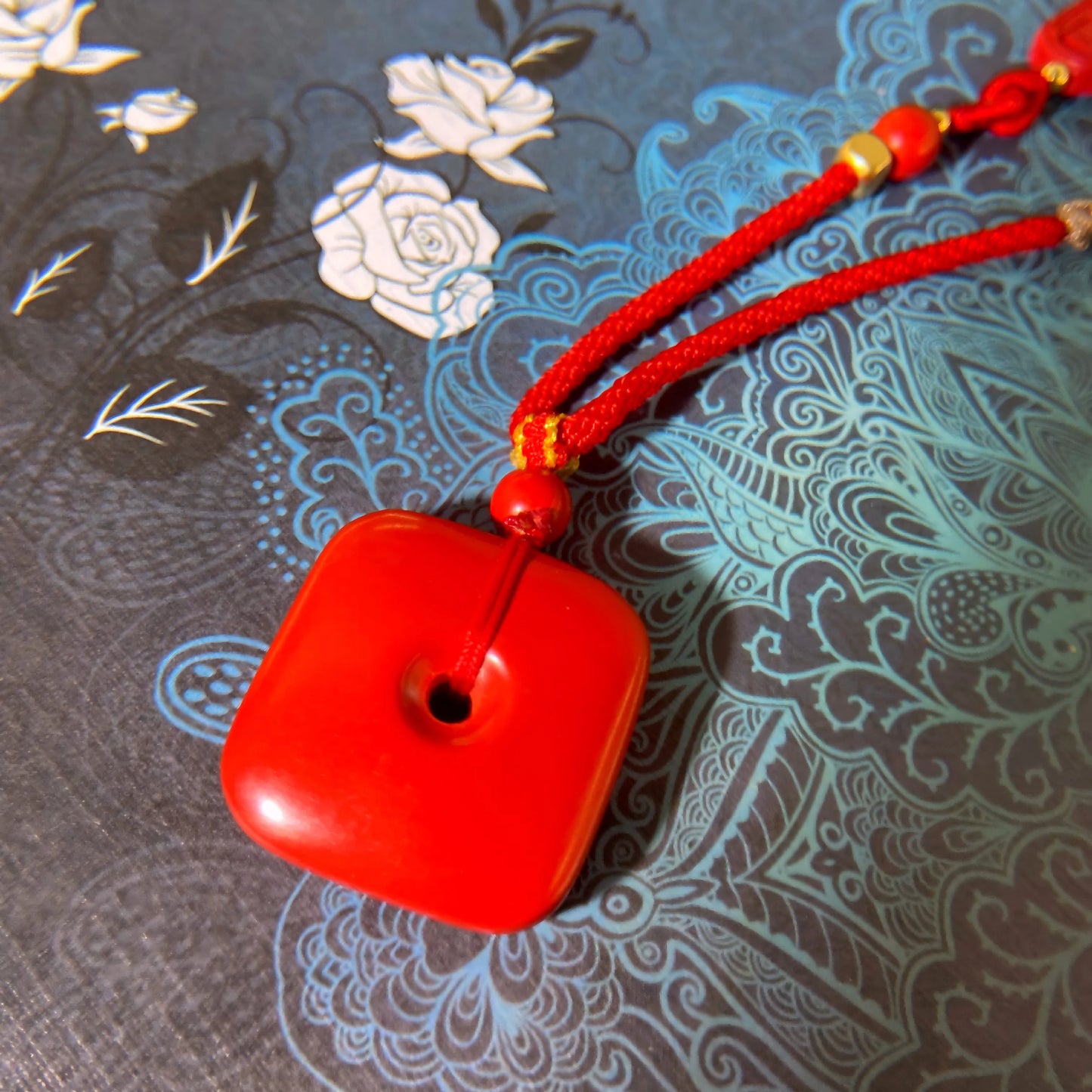 Imperial Cinnabar Peace Amulet Pendant – Spiritual Protection, Luck & Energy Purification Talisman