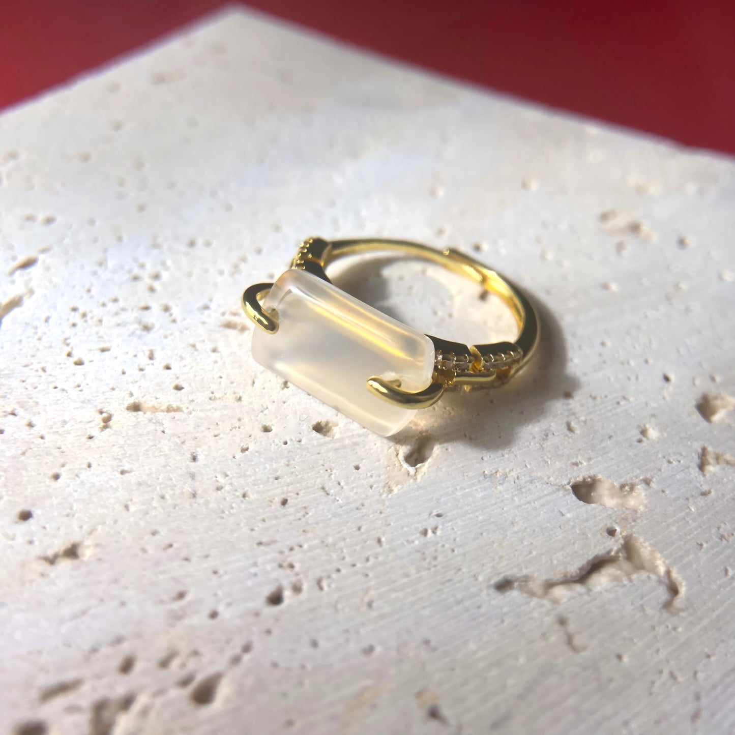 925 Sterling Silver Natural Chalcedony Ice Ring – Healing Crystal for Harmony, Protection & Spiritual Energy