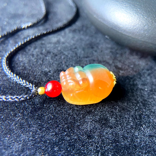 Liuli Glass Pixiu Pendant Necklace – Feng Shui Wealth Amulet for Abundance, Spiritual Protection & Good Fortune