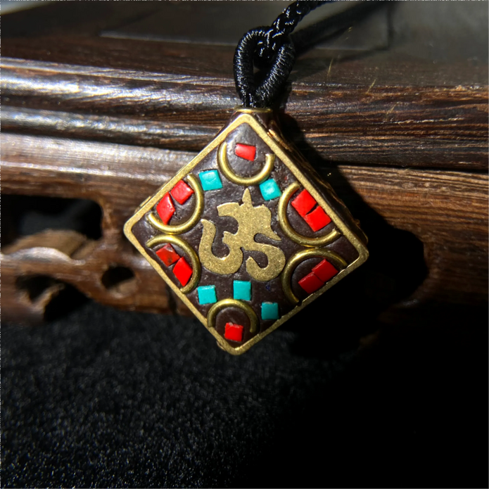 Brown Nepalese Pendant Necklace - Protection