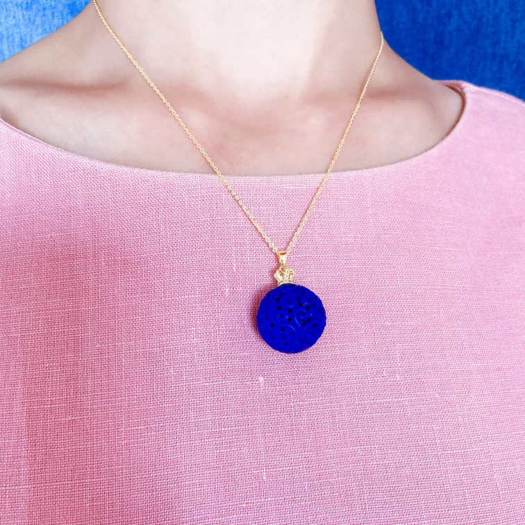 Imperial Lapis Lazuli Blessing Bead Pendant – Hand-Carved Auspicious Ruyi Design with Golden Crown for Luck, Protection & Spiritual Wisdom