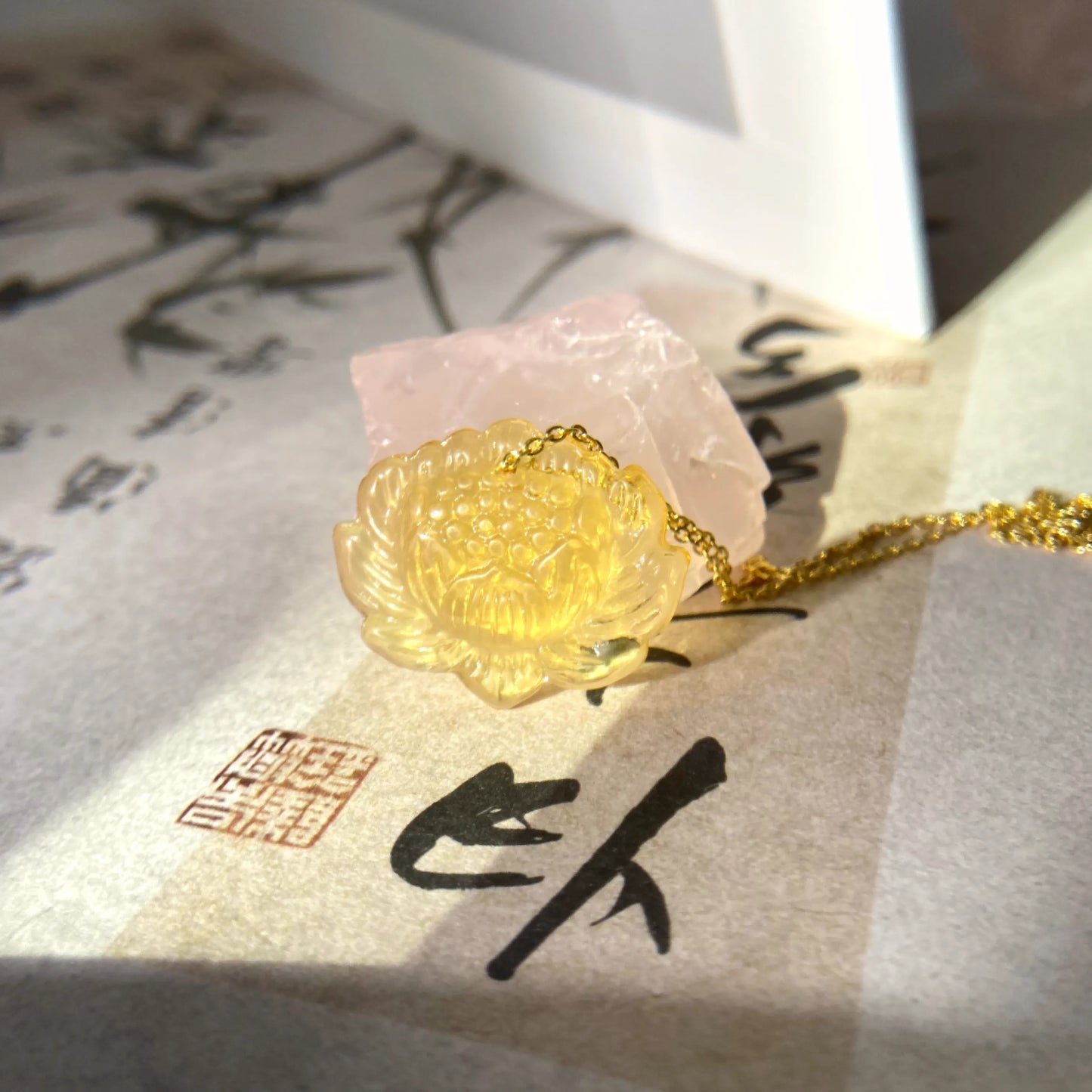 Hand-Carved Yellow Sirius Divine Bead Lotus Pendant Necklace – Spiritual Awakening, Energy Protection & Cosmic Healing Jewelry