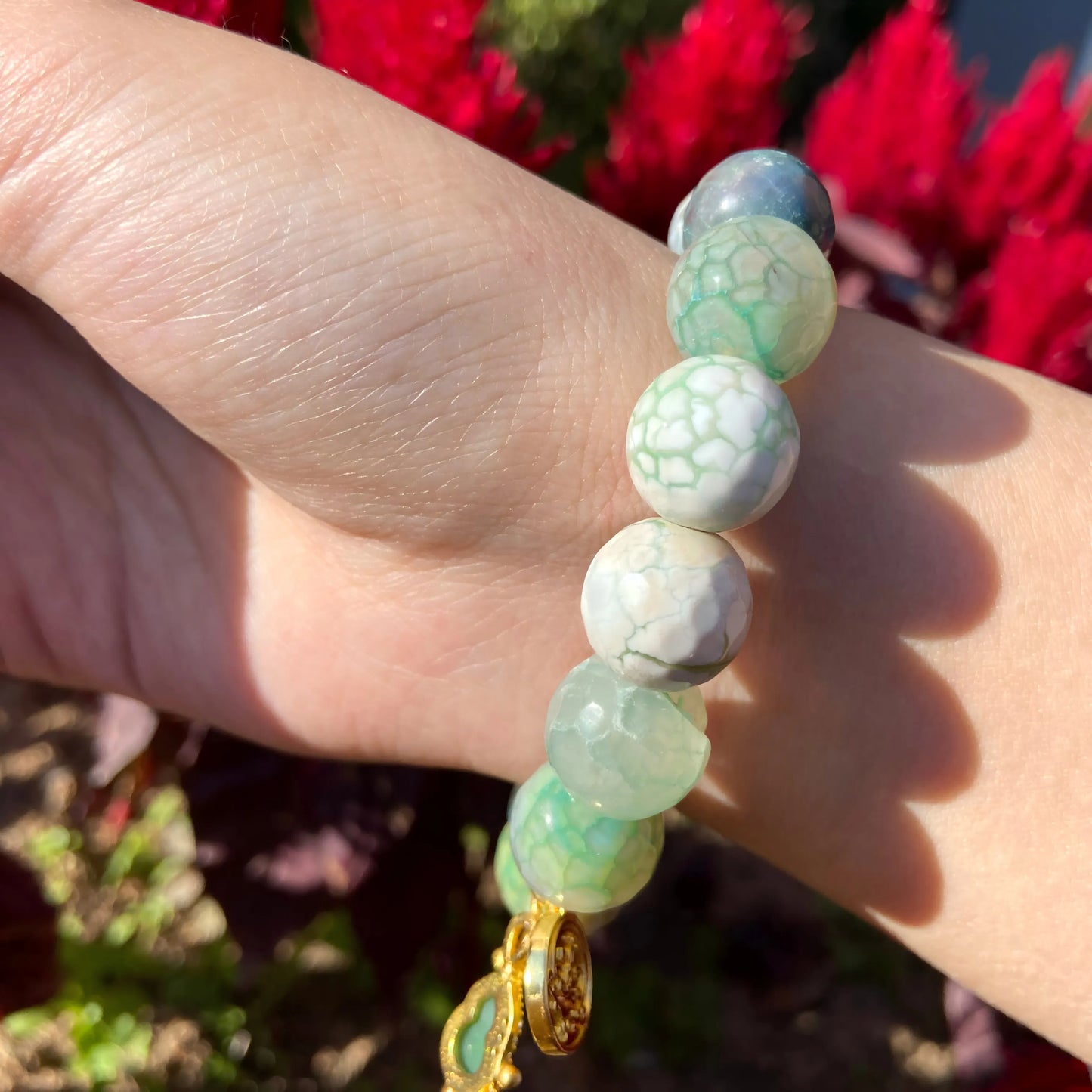 Tibetan Dragon Scale Agate Bracelet – Sacred Green Agate from Ngari, Symbol of Power, Protection & Prosperity | Buddhist Healing Energy Crystal Jewelry