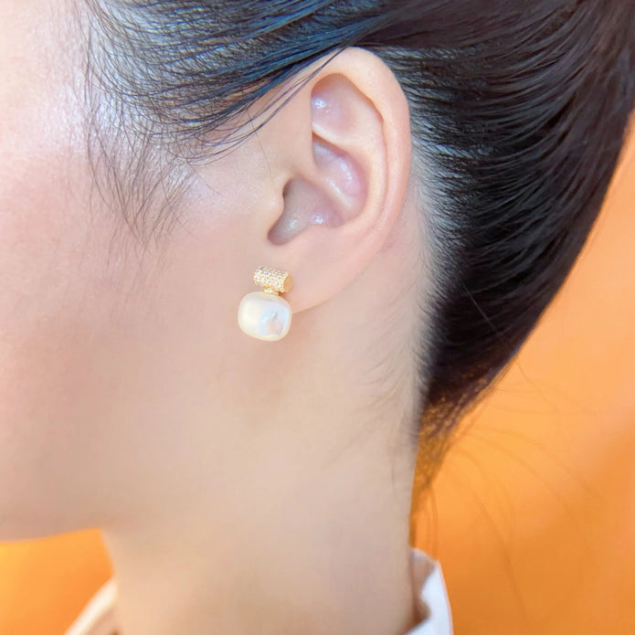 Sacred Geometry Square Pearl Earrings – Balance, Wisdom & Serenity Jewelry