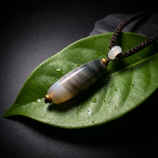 Grey Agate Pendant Necklace – Protection